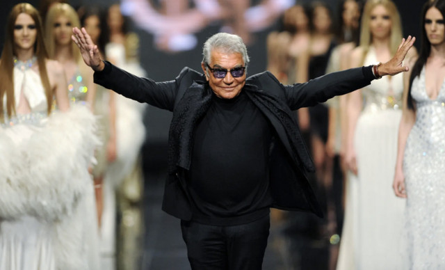 Roberto Cavalli: Η καριέρα και αμύθητη κληρονομιά του θρυλικού σχεδιαστή