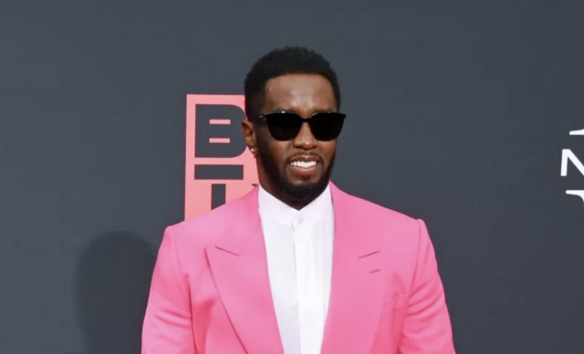 Νέες αποκαλύψεις για το σκάνδαλο του Diddy: «Τα ονόματα των συνεργών του θα σας σοκάρουν»