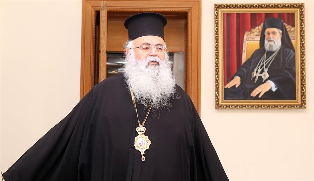 Τί έχει σπουδάσει ο νέος Αρχιεπίσκοπος Κύπρου; Η σχέση του με την Αθηαίνου και την Αγγλία