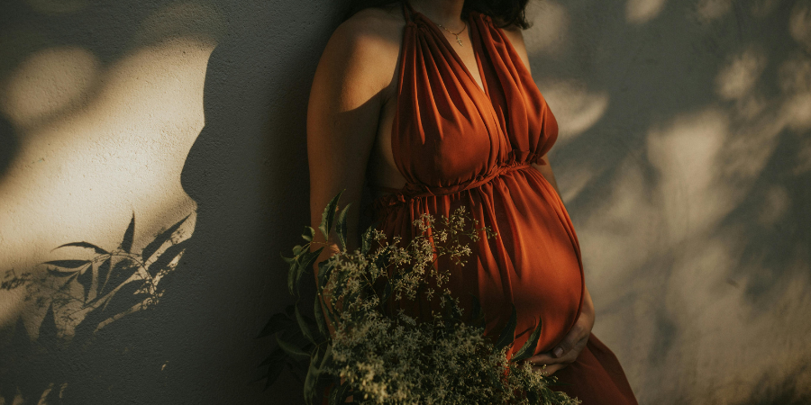Νέα εγκυμοσύνη στη showbiz - Γνωστή δημοσιογράφος περιμένει το πρώτο της παιδί
