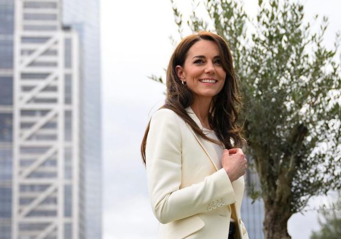 Kate Middleton: Με σπορ διάθεση στη νέα της εμφάνιση - Όλοι μιλούν για το σακάκι της