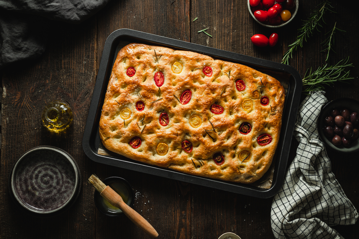 Ιταλική focaccia με ντοματίνια