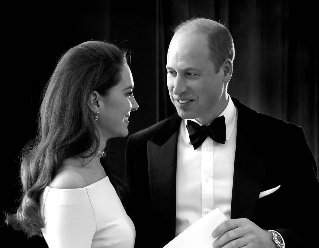 Πως η πριγκίπισσα Κέιτ επηρεάζει τον πρίγκιπα Γουίλιαμ – Η αλλαγή στην πρώτη του εμφάνιση στα δημόσια καθήκοντα